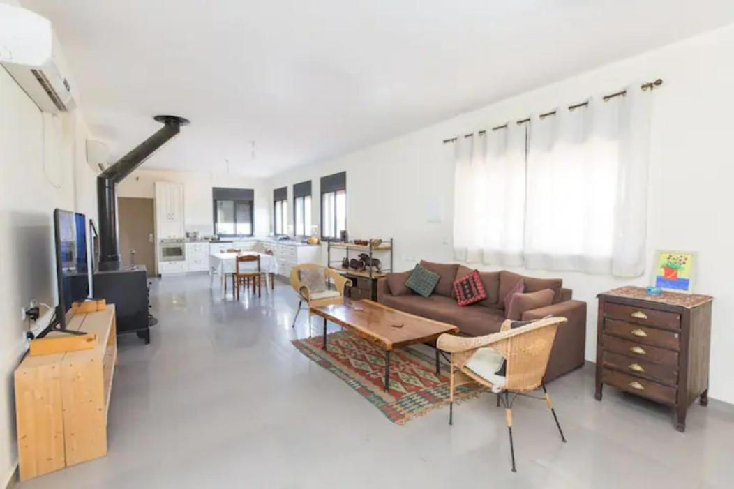המקום של גיא Villa Sede Eli'ezer Esterno foto